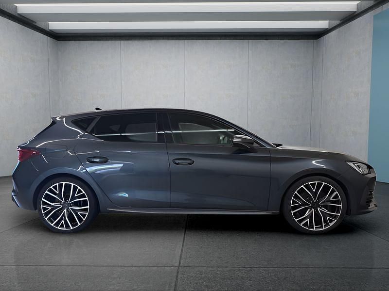 Second-hand Cupra Leon 300 CP (220 kW) 2023 Gri Hatchback