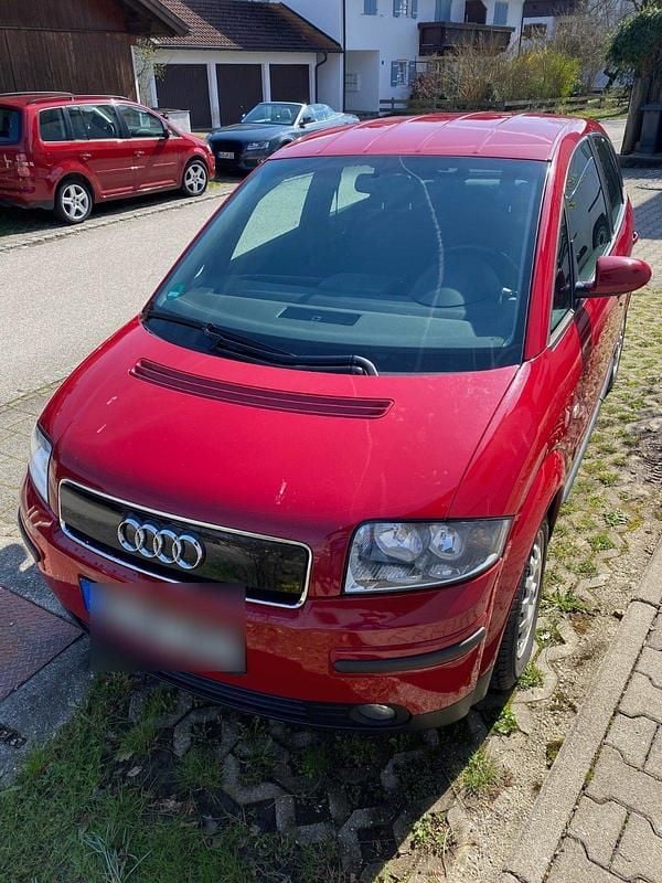 Rot Gebraucht 2003 Audi A2 Kleinwagen | 3.690 € (Fairer Preis) - Bild 1/4