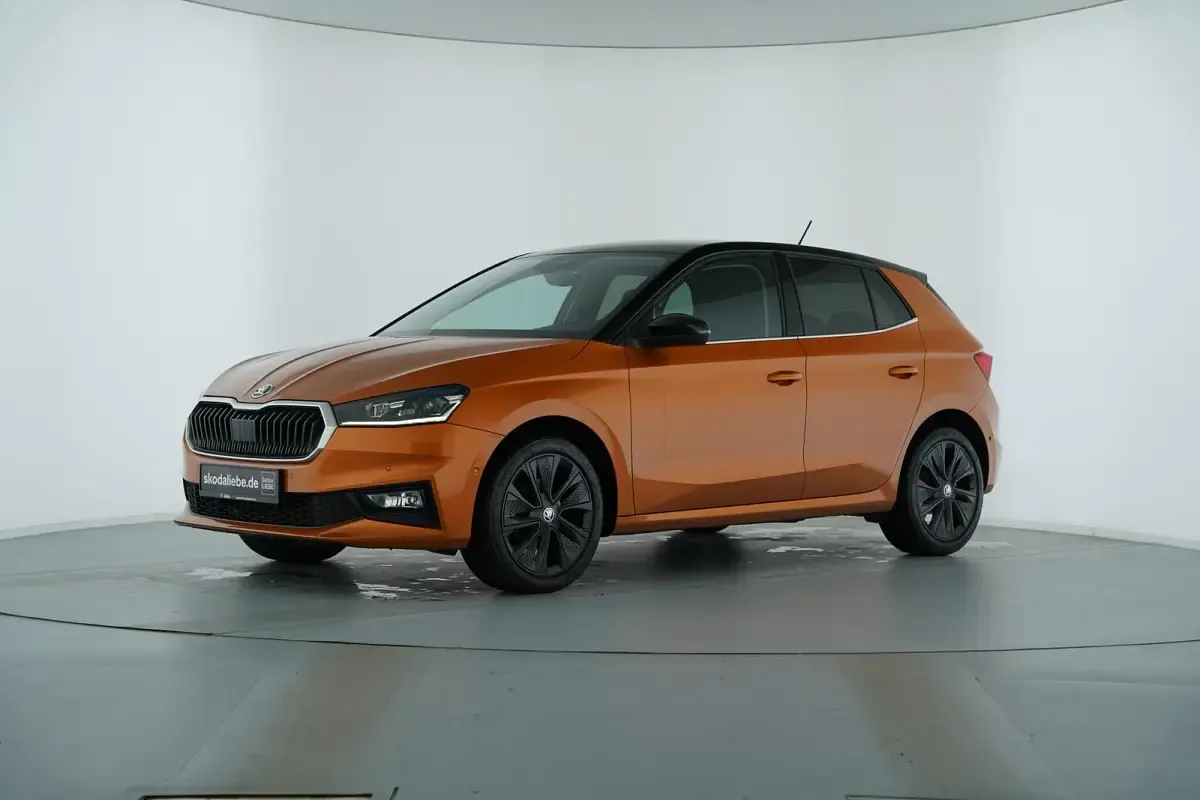 Gebraucht Skoda Fabia Style 150 PS (110 kW) 2022 Phoenixorange metallic Kleinwagen