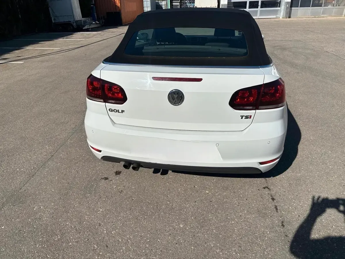 Gebraucht VW Golf Cabriolet 122 PS (89 kW) 2013 Weiß Cabrio