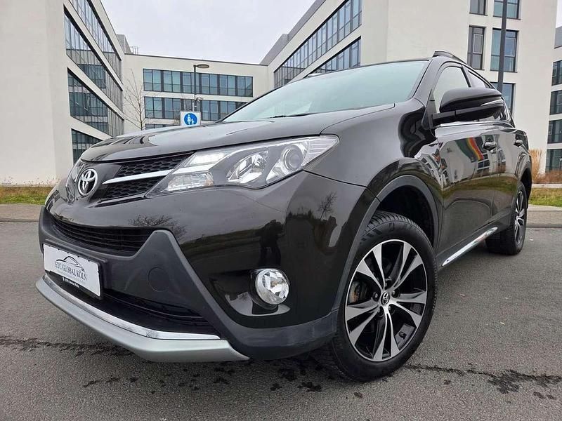 Gebraucht Toyota RAV4 Edition-S 151 PS (111 kW) 2015 Braun SUV