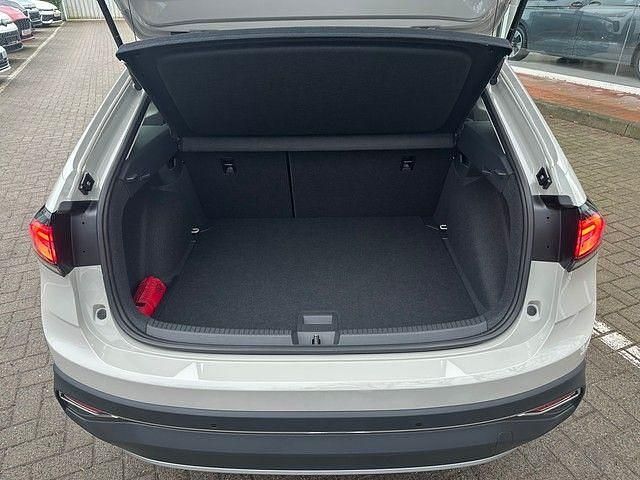 Gebraucht VW Taigo IQ Drive 116 PS (85 kW) 2026 Ascotgrau / dach schwarz SUV