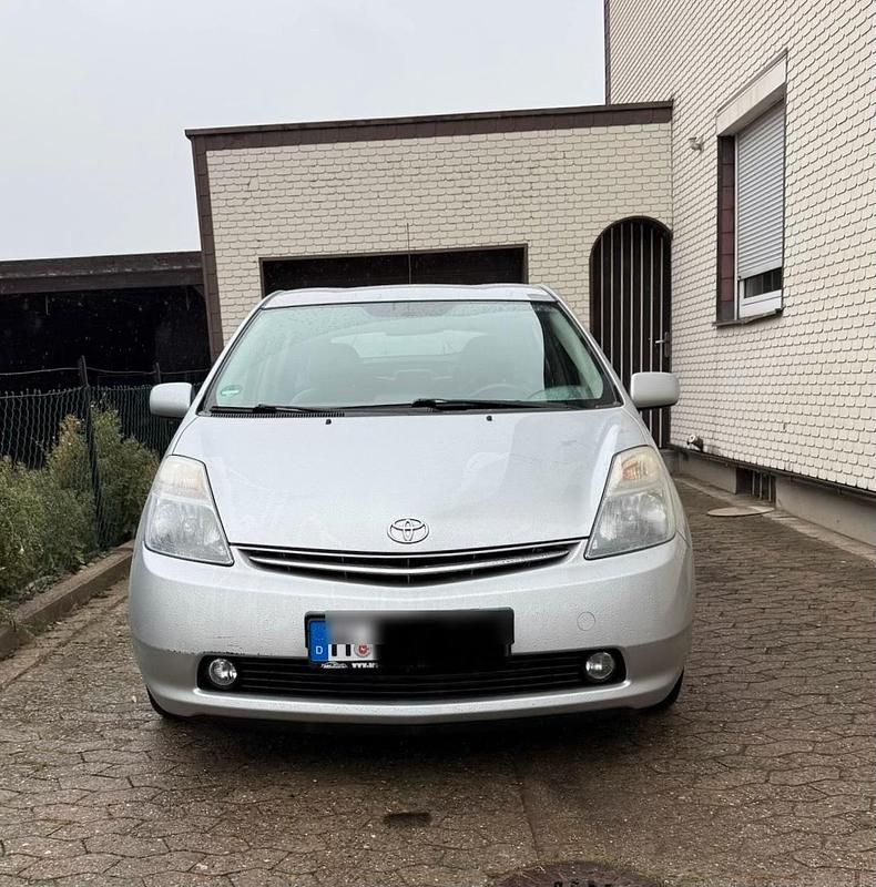 Grau Gebraucht 2007 Toyota Prius Kleinwagen | 2.850 € - Bild 1/4