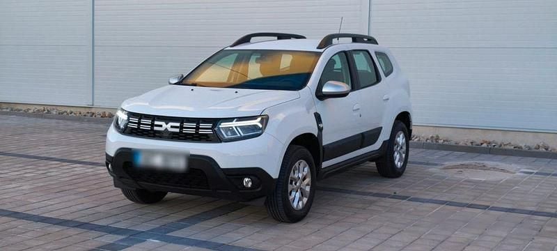 Weiß Gebraucht 2023 Dacia Duster Expression SUV | 15.300 € (Superpreis) - Bild 1/4