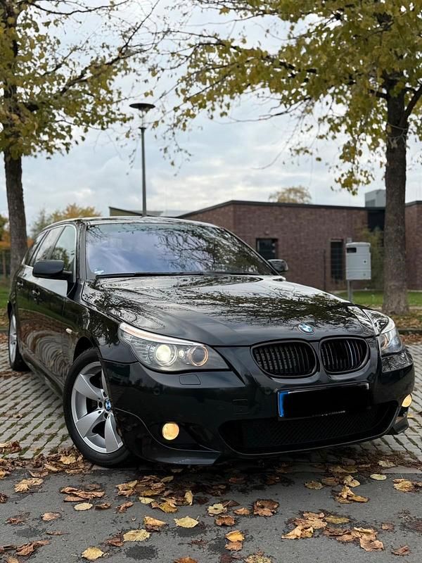 Schwarz Gebraucht 2008 BMW 530 M Sport Kombi | 7.200 € (Superpreis) - Bild 1/4