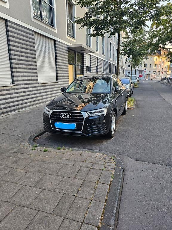 Schwarz Gebraucht 2015 Audi Q3 Sport SUV | 17.200 € (Guter Preis) - Bild 1/4