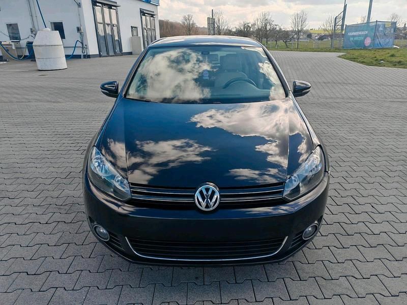Gebraucht VW Golf VI 120 PS (88 kW) 2010 Schwarz Kleinwagen