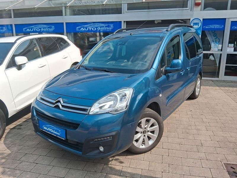 Blau Gebraucht 2017 Citroën Berlingo Shine Van / Kleinbus | 8.900 € (Fairer Preis) - Bild 1/4