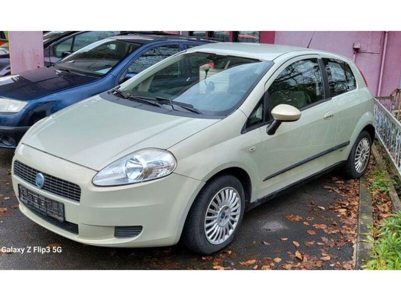 Belly dance sand (metallic) Gebraucht 2006 Fiat Grande Punto Dynamic Kleinwagen | 1.500 € (Fairer Preis) - Bild 1/4