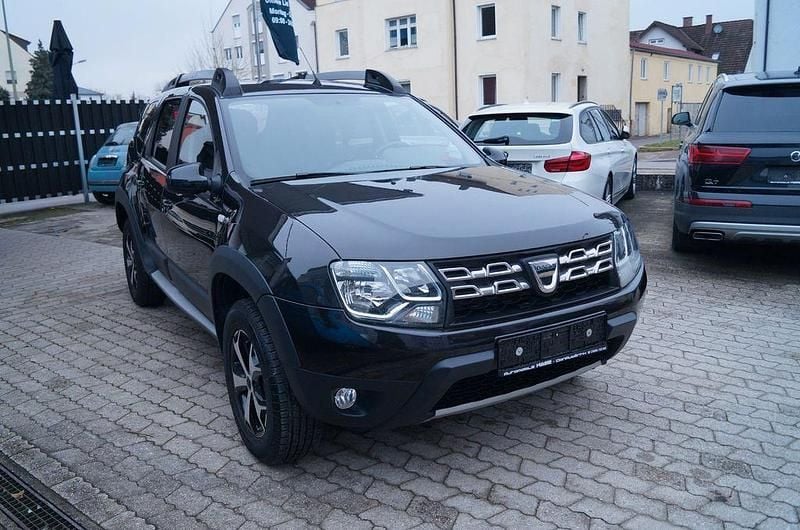 Gebraucht Dacia Duster 114 PS (83 kW) 2017 Schwarz SUV