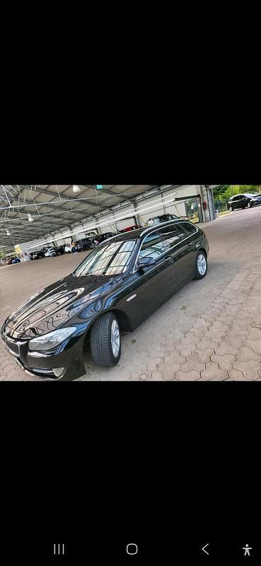 Second-hand BMW 525 245 CP (180 kW) 2011 Negru Break