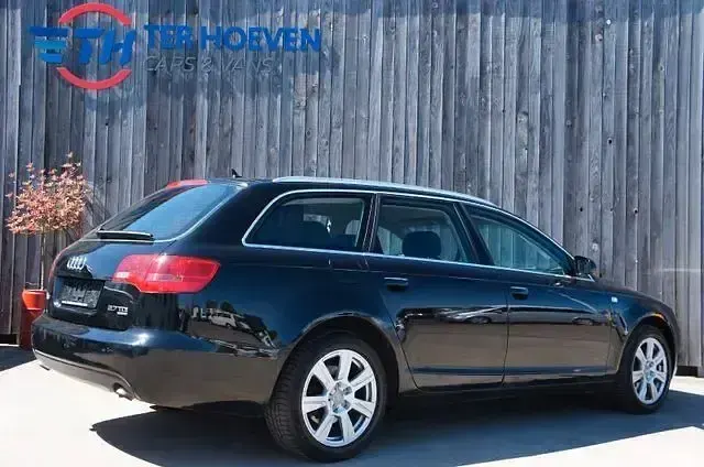 Gebraucht Audi A6 Comfort 163 PS (119 kW) 2005 Schwarz Kombi