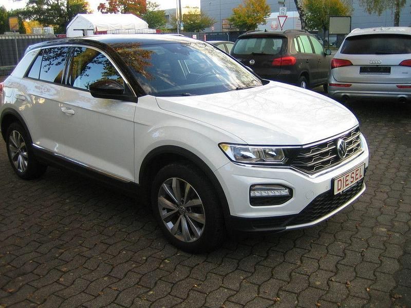 Gebraucht VW T-Roc Style 150 PS (110 kW) 2019 Pure white SUV