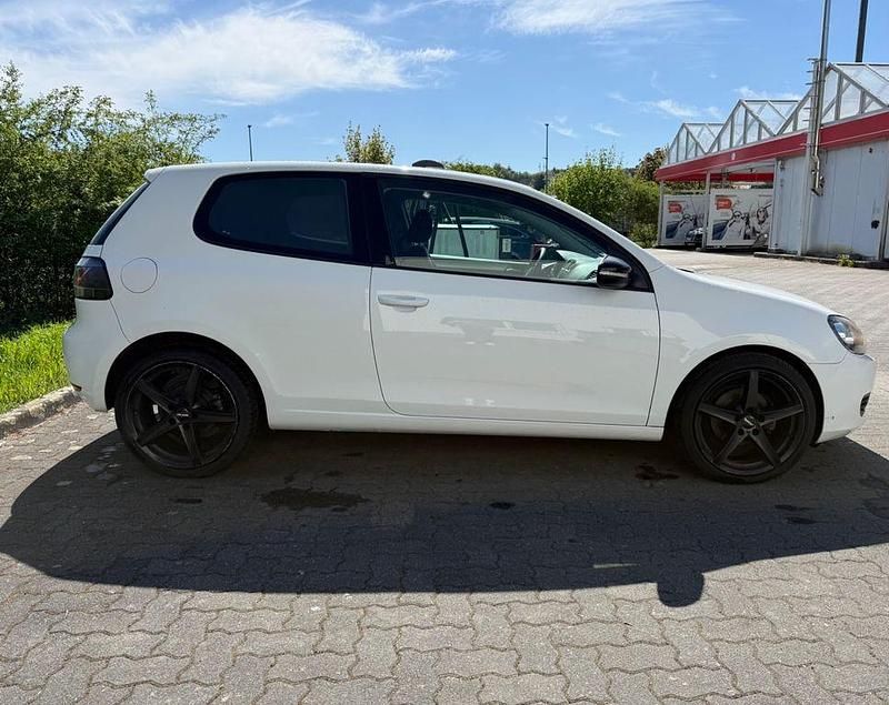 Second-hand VW Golf VI 80 CP (58 kW) 2010 Alb Hatchback