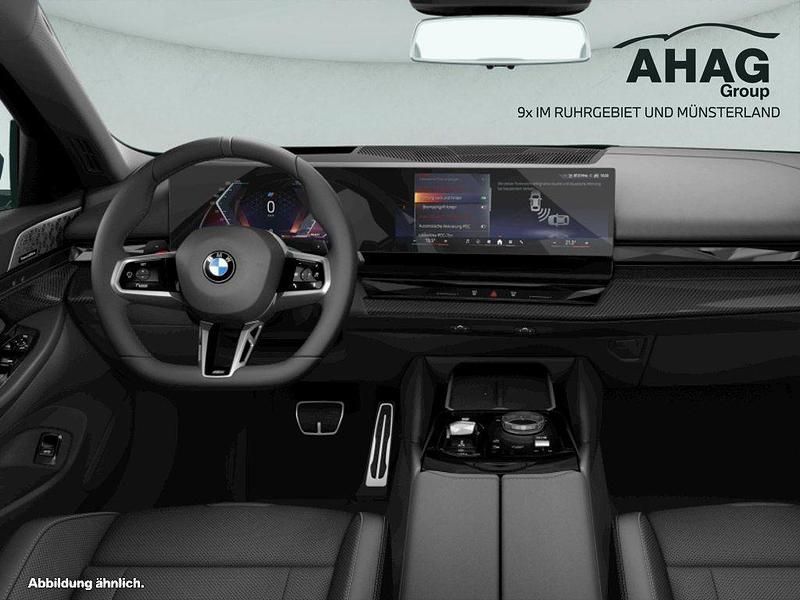 Neu BMW 540 Performance 303 PS (222 kW) 2026 Schwarz Limousine