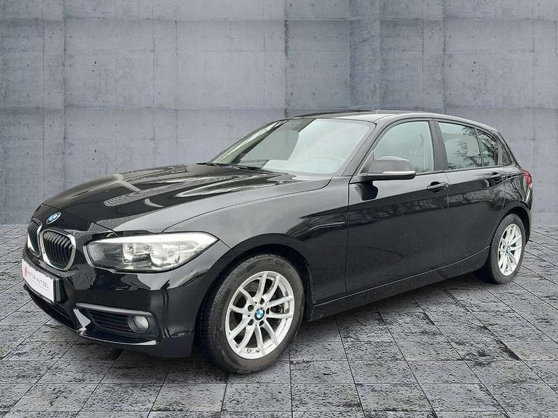 Gebraucht BMW 118 Advantage 136 PS (100 kW) 2018 Schwarz Kleinwagen