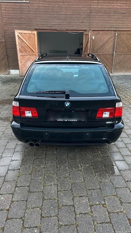 Gebraucht BMW 540 Basis 286 PS (210 kW) 2002 Schwarz Kombi