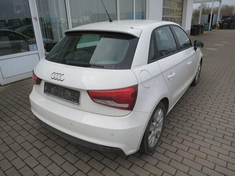Gebraucht Audi A1 Design 149 PS (109 kW) 2015 Weiss Kleinwagen