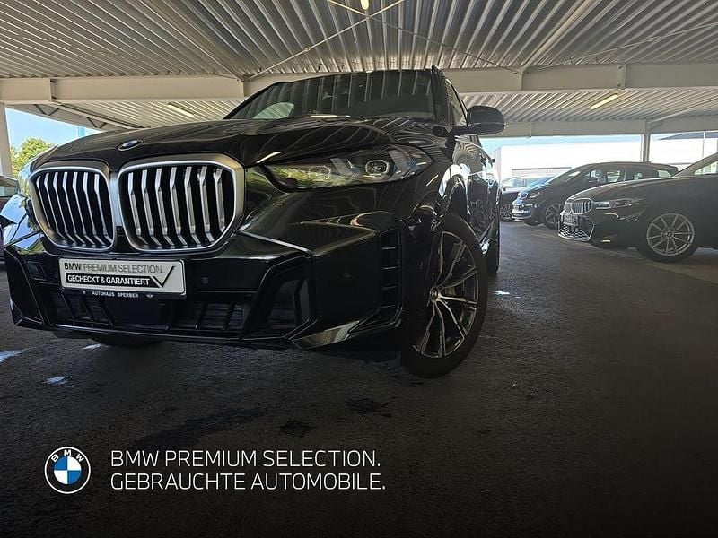 Schwarz Gebraucht 2024 BMW X5 M Sport SUV | 72.490 € - Bild 1/4