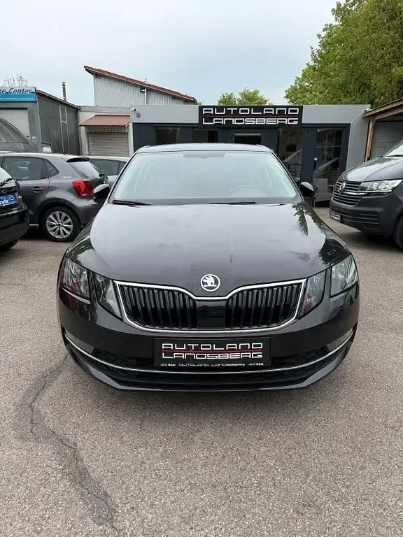 Gebraucht Skoda Octavia Style 150 PS (110 kW) 2017 Schwarz Limousine