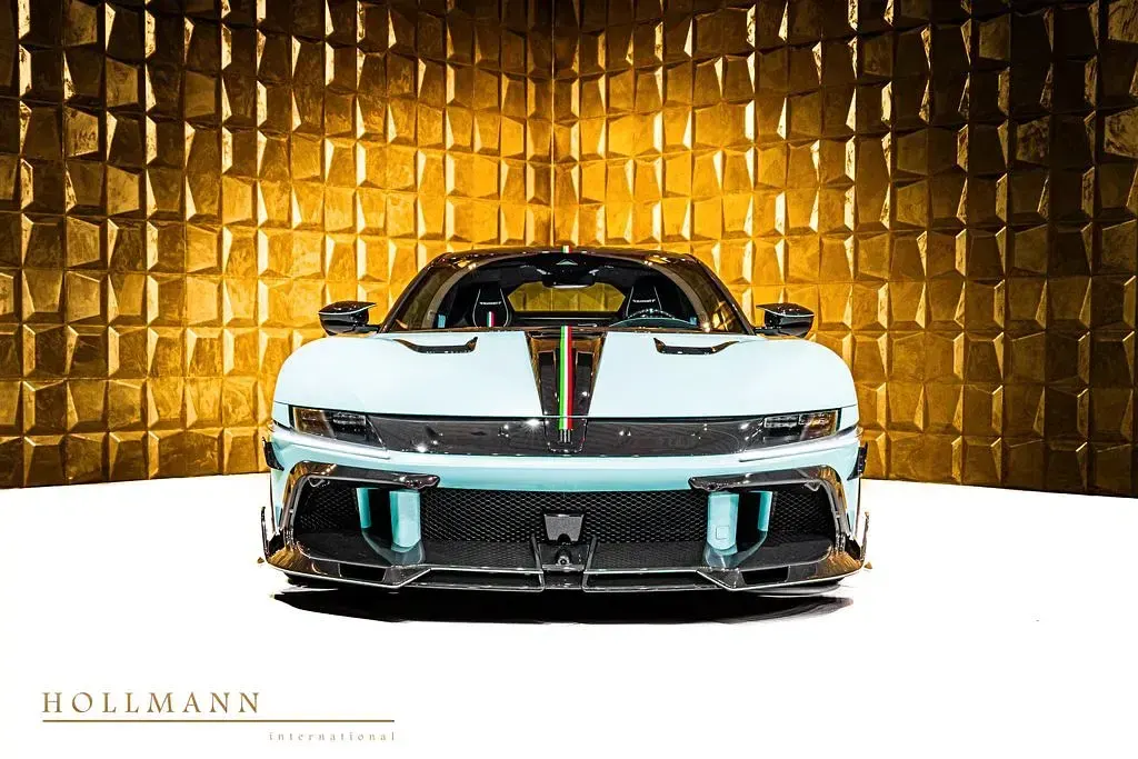 Neu Ferrari 12 Cilindri 831 PS (611 kW) 2026 Mansory riva to black Coupé