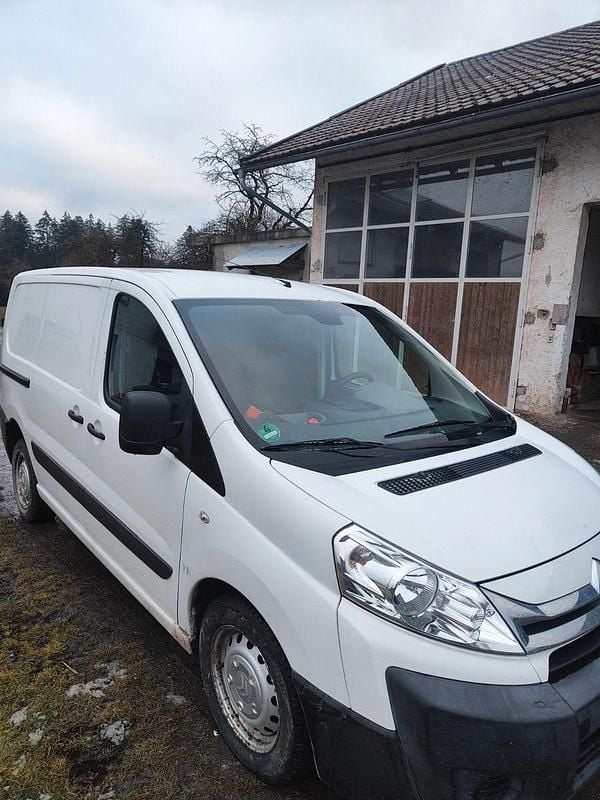 Gebraucht Citroën Jumpy 90 PS (66 kW) 2013 Weiß Van / Kleinbus