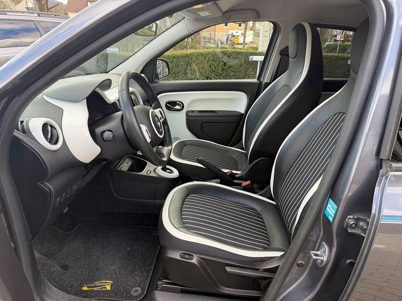 Gebraucht Renault Twingo Intens 60 kW (82 PS) 2022 Grau Kleinwagen