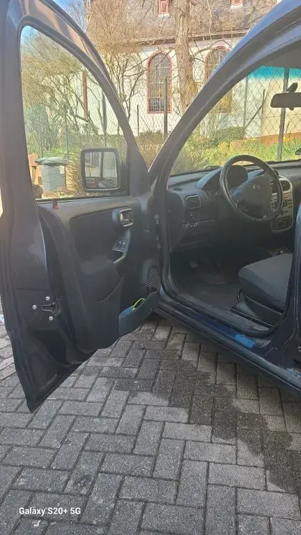 Gebraucht Opel Combo Edition 101 PS (74 kW) 2010 Schwarz Van / Kleinbus