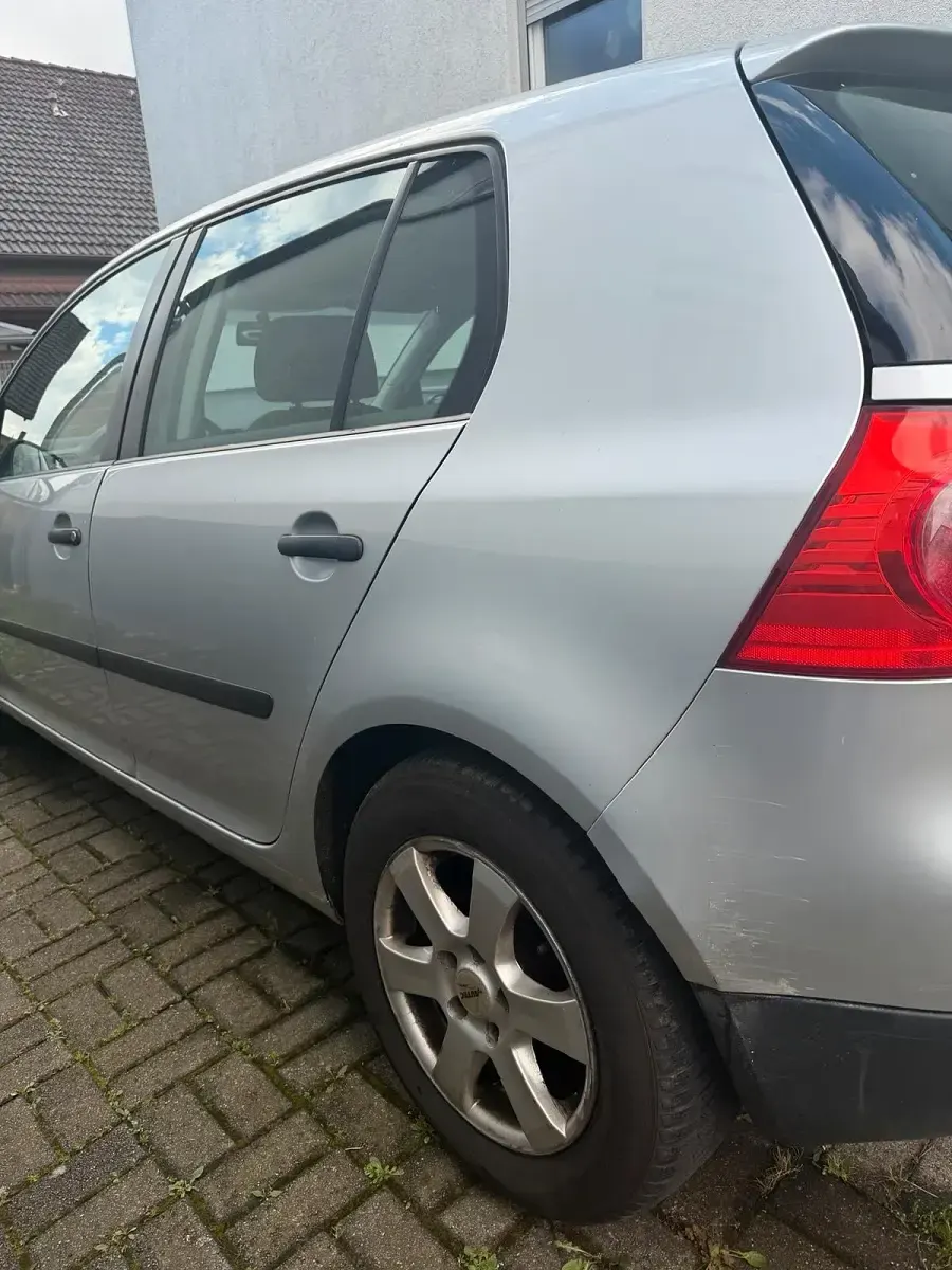 Gebraucht VW Golf IV 80 PS (58 kW) 2004 Silber Limousine
