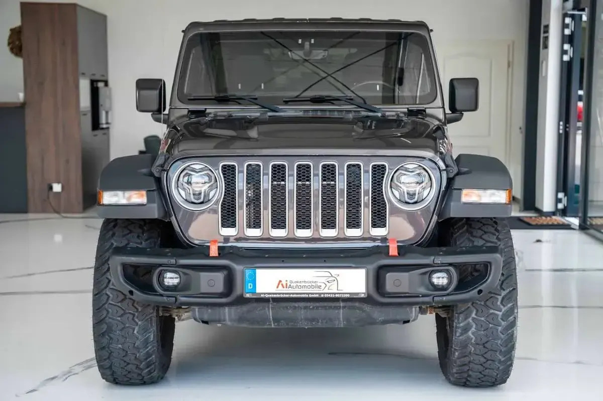 Gebraucht Jeep Wrangler Unlimited Rubicon 271 PS (199 kW) 2019 Granite crystal met. clear coa SUV