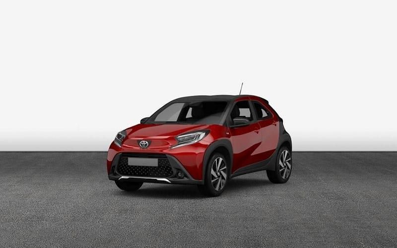 Rot Neu 2025 Toyota Aygo Play Kleinwagen | 23.905 € - Bild 1/4