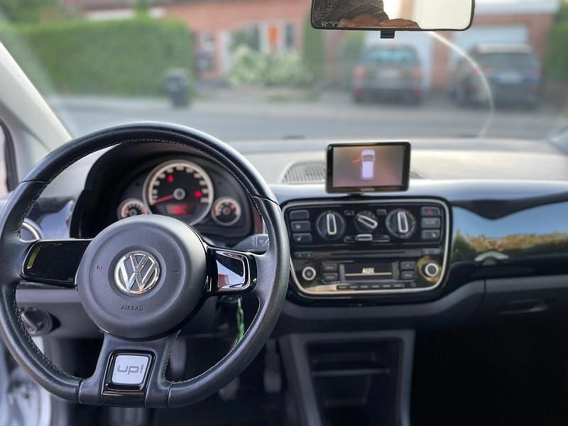 Gebraucht VW cross up! 75 PS (55 kW) 2013 Silber Kleinwagen