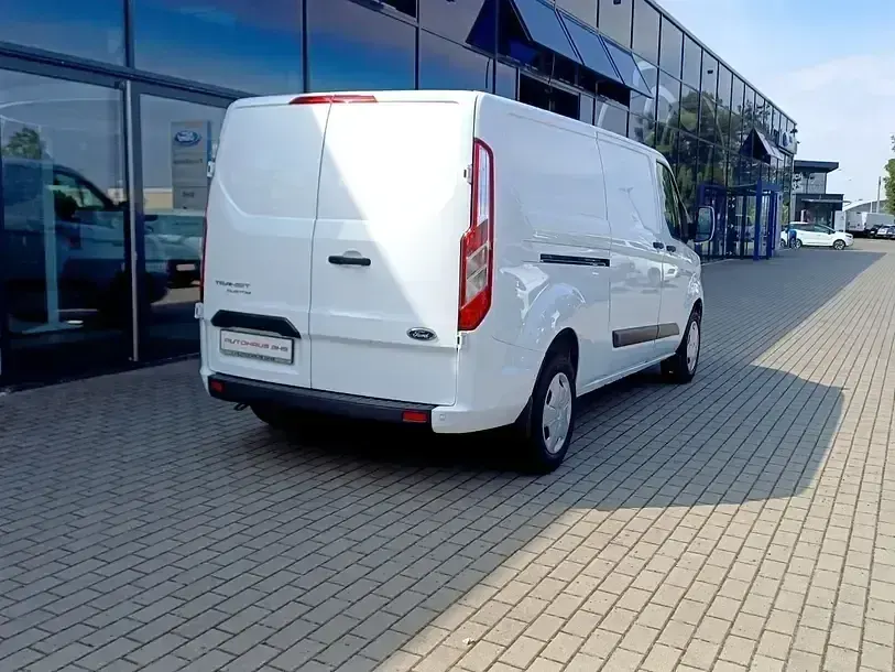 Occasion Ford Transit Custom Trend 131 ch (96 kW) 2024 Blanc Berline