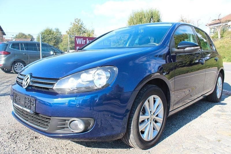 Blau Gebraucht 2011 VW Golf VI Style Kleinwagen | 3.999 € (Guter Preis) - Bild 1/4