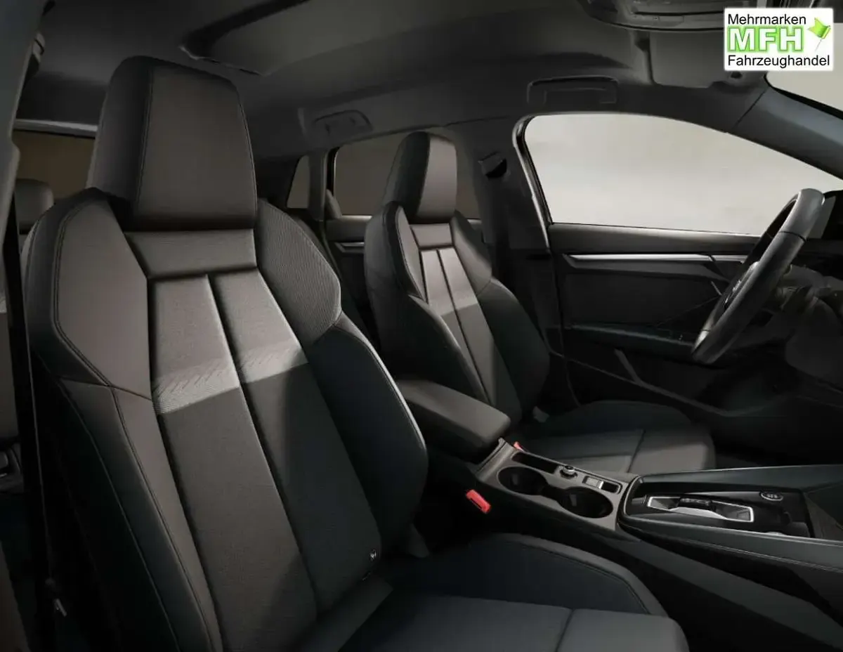 Neu Audi A3 150 PS (110 kW) 2026 Mythosschwarz metallic SUV