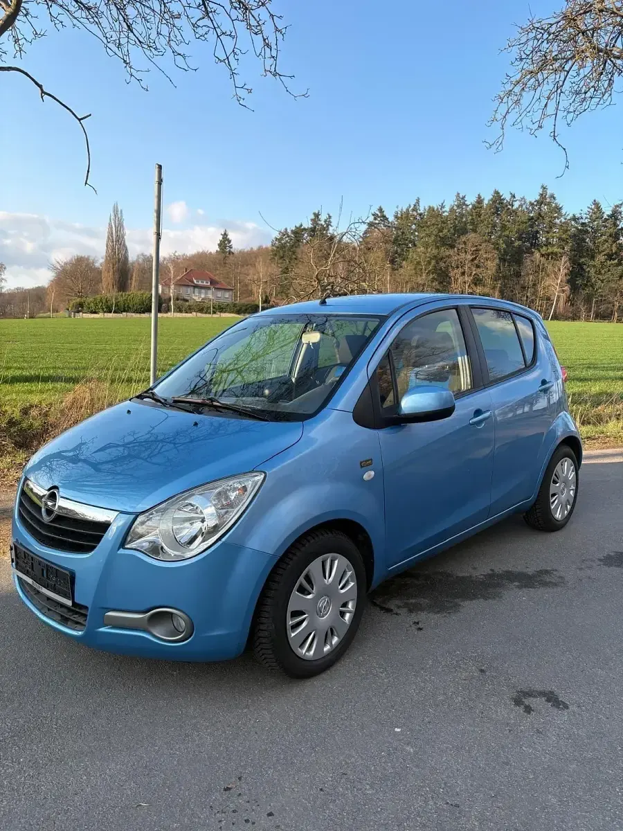 Gebraucht Opel Agila 89 PS (65 kW) 2010 Blau Kleinwagen