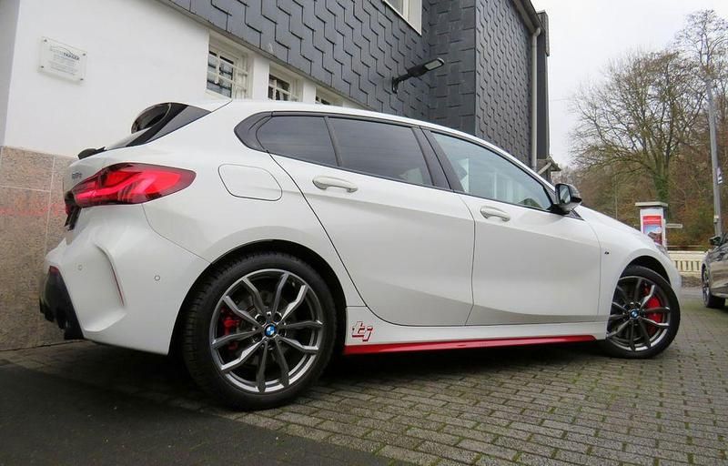 Gebraucht BMW 128 Performance 265 PS (194 kW) 2023 Weiß Limousine