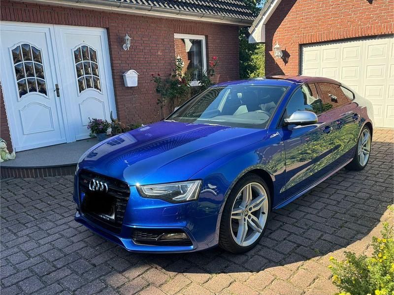 Blau Gebraucht 2015 Audi S5 Comfort Limousine | 22.900 € (Fairer Preis) - Bild 1/4