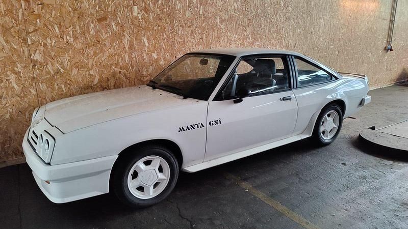 Gebraucht Opel Manta 110 PS (80 kW) 1988 Weiß Coupé