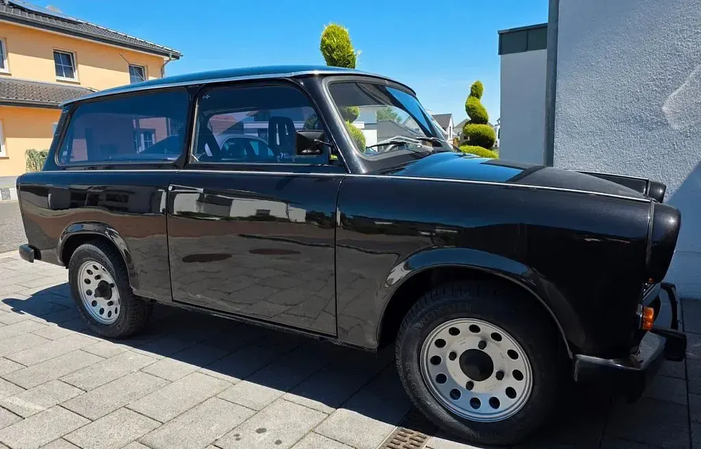 Gebraucht Trabant 601 29 PS (21 kW) 1988 Schwarz Kombi