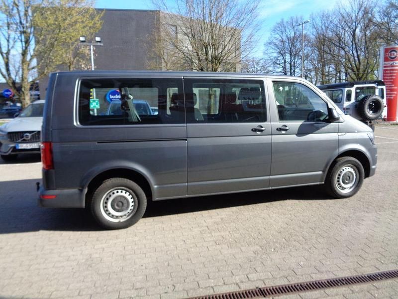 Gebraucht VW T6 102 PS (75 kW) 2016 Grau Van