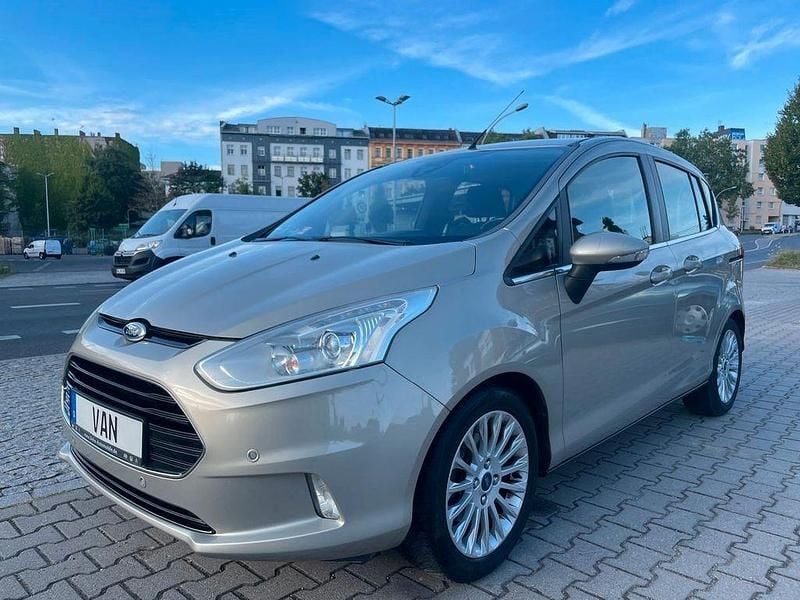 Gebraucht Ford B-MAX Titanium 101 PS (74 kW) 2013 Tectonic silver Van / Kleinbus