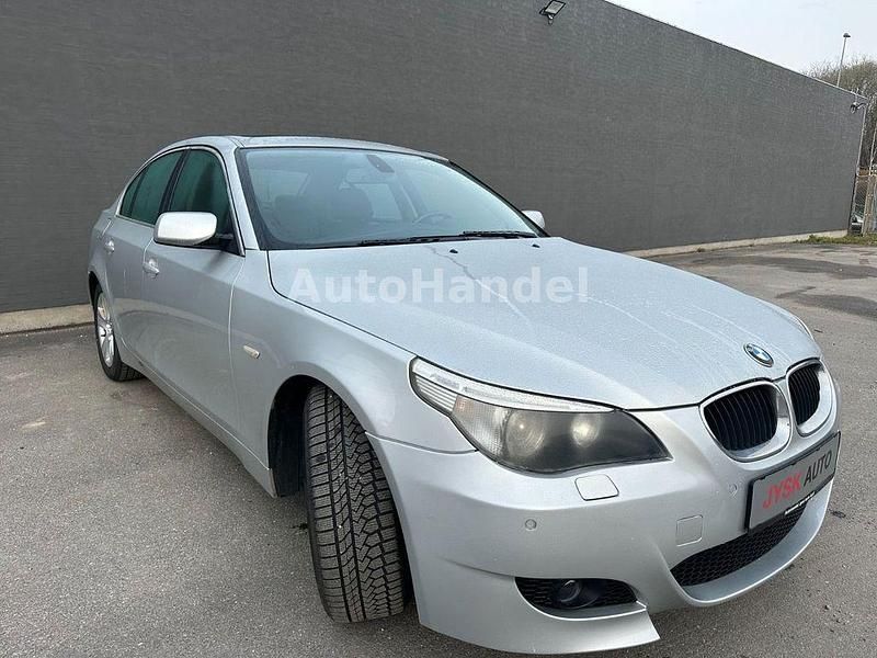 Second-hand BMW 525 192 CP (141 kW) 2004 Argintiu Berlinǎ