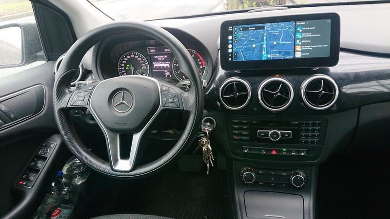 Schwarz Gebraucht 2014 Mercedes B200 Van / Kleinbus | 16.990 € (Teuer) - Bild 1/4
