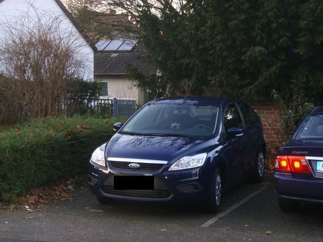 Second-hand Ford Focus Style 137 CP (100 kW) 2008 Albastru Berlinǎ