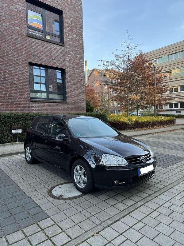 Schwarz Gebraucht 2006 VW Golf IV Goal Kleinwagen | 4.500 € (Teuer) - Bild 1/4