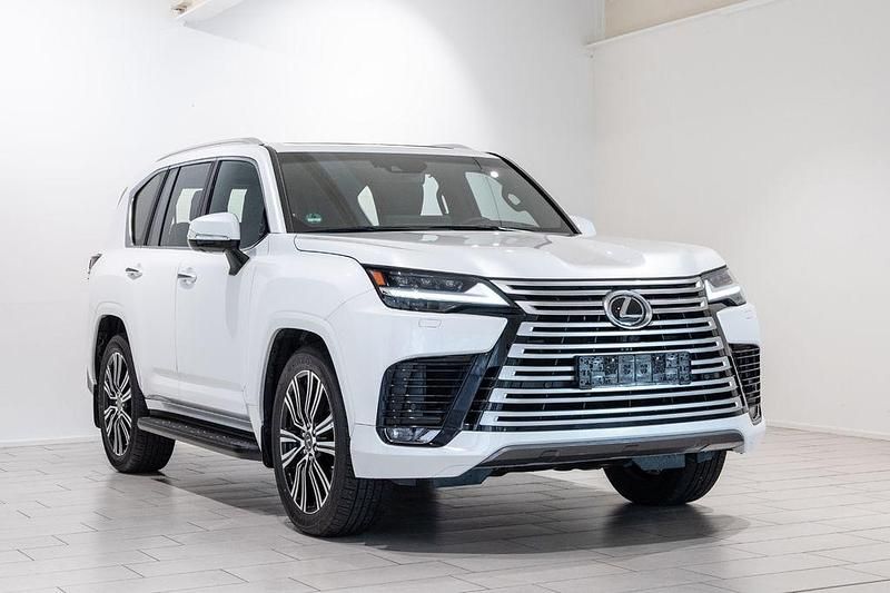 Gebraucht Lexus LX500 Luxury Line 299 PS (219 kW) 2024 Weiß SUV