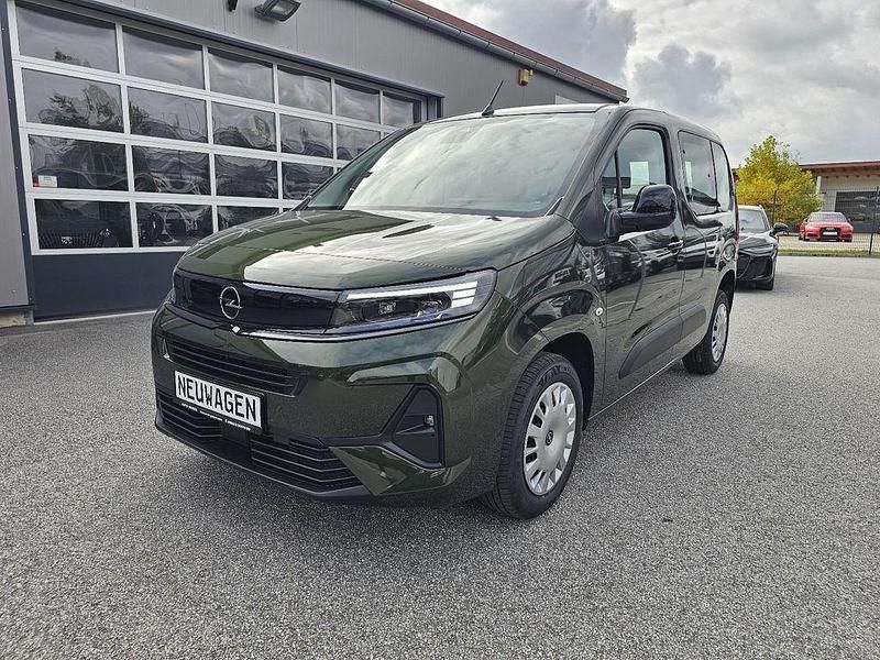 Grün Neu 2025 Opel Combo Edition Van / Kleinbus | 25.950 € (Fairer Preis) - Bild 1/4