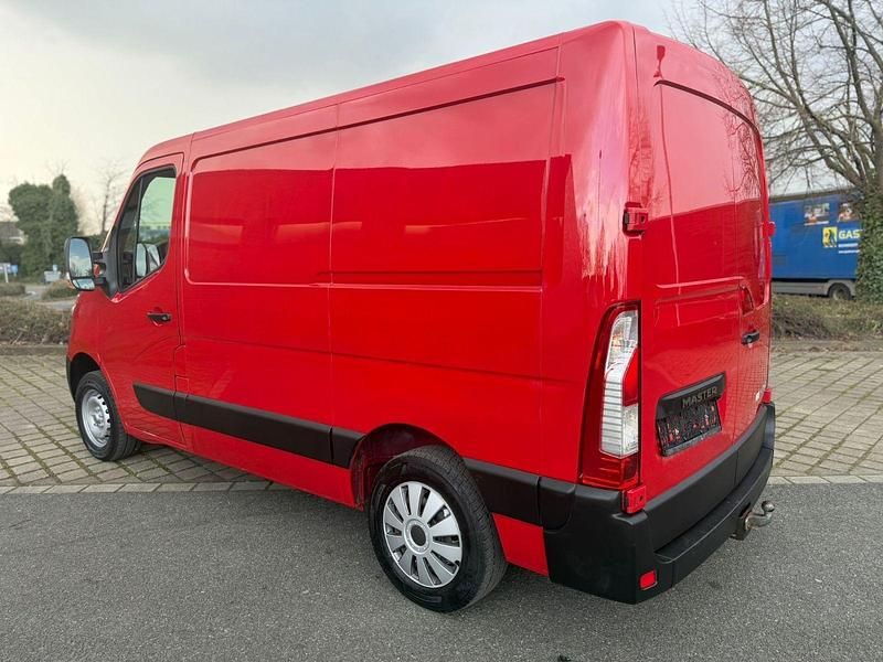 Usado Renault Master 101 HP (74 kW) 2014 Vermelho Van