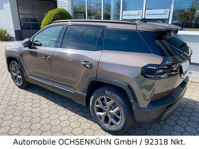 Neu Jeep Compass 145 PS (106 kW) 2026 Braun SUV
